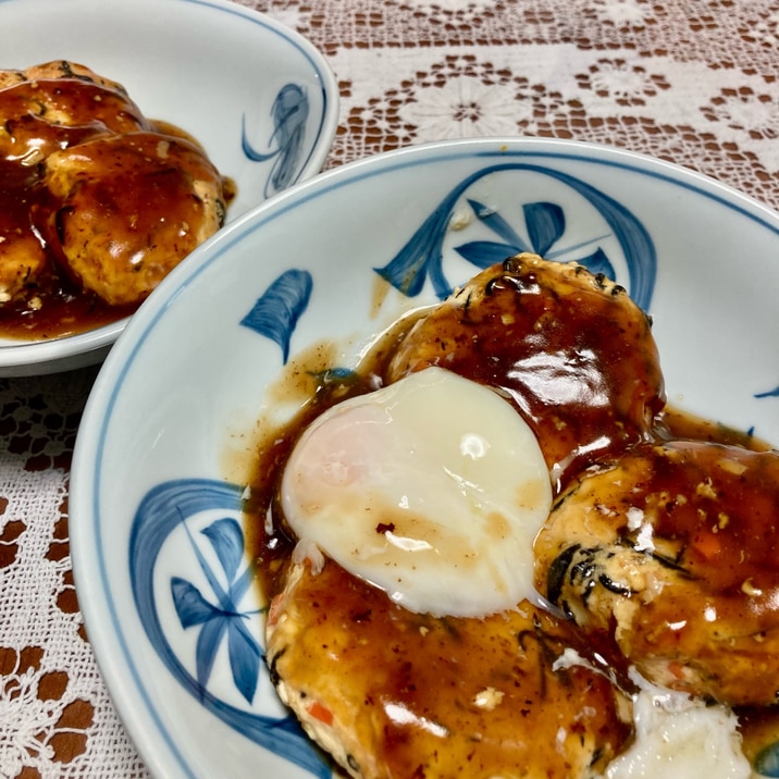 甘辛照り焼き☆豆腐ハンバーグ(今日は温泉卵つき！)